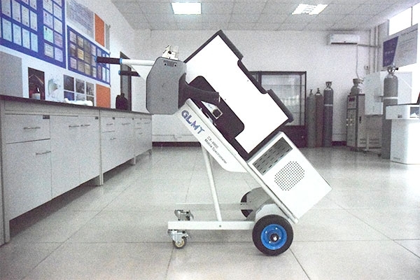 移動(dòng)式直讀光譜儀的恒溫系統(tǒng) 移動(dòng)式直讀光譜儀的恒溫系統(tǒng)